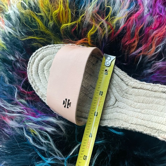 SOLD✨TORY BURCH | 8.5 / 9 | Bima Espadrille Leather Wedge Light Makeup 216 Nude - Picture 14 of 16